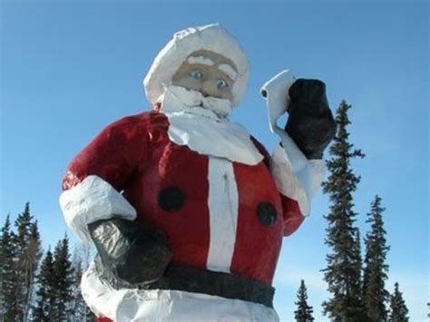 Celebrate Christmas Year Round In These Towns Roadside Attractions