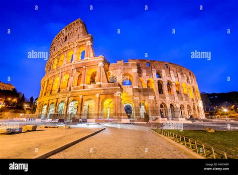 Roma Italia El Coliseo El Coliseo O Anfiteatro Flavio Coloseo Más