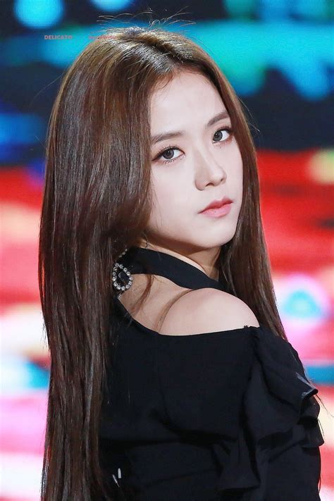 Visuals Of Korean Girl Groups Blackpink Blackpink Jisoo Blackpink Blackpink Photos