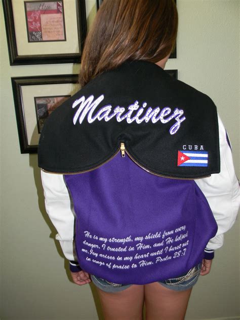 each letterman jacket is custom made make your jacket you nique chaquetas