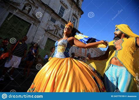 Escuela De Samba Del Carnaval De Salvador Imagen De Archivo Editorial