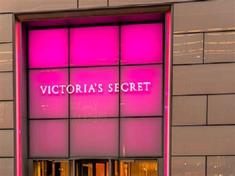 Victoria’s Secret Marketing Strategy And Marketing Mix 4ps Mba Skool