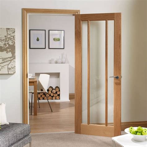 Discover a large selection of elegant glass and wood doors in various styles. Worcester Oak 3 Pane Door - Clear Glass
