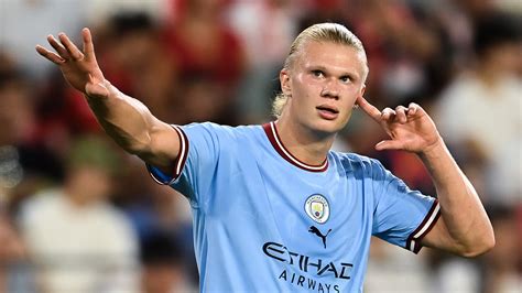 Hes Like A Magnet Erling Haaland Can Still Get Better As Manchester City Star Is Tipped