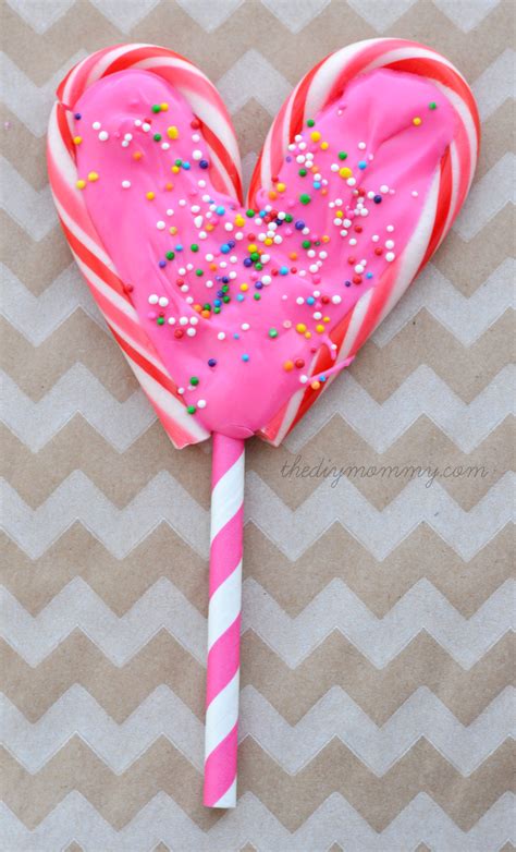 Make Chocolate Heart Lollipops From Candy Canes The Diy Mommy
