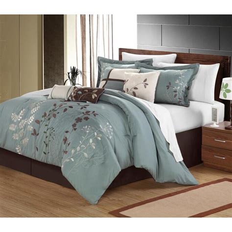 Chic Home Design Bliss Garden 12 Piece Sage King Comforter Set In The