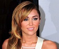 Miley Cyrus Biography - Facts, Childhood, Family Life & Achievements