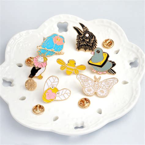 Pin Pigeon With A Bread Necklace Enamel Brooch Idolstore