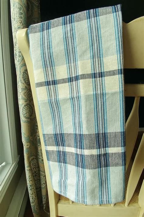 Grand linge a vaisselle tissé sur métier a tisser traditionnel a la