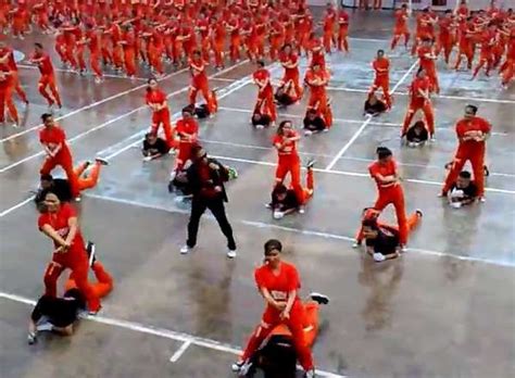 Pop Music Prisoners Updated Inmates Dancing Gangnam Style