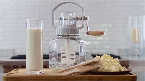 How To Make Homemade Butter Using A Butter Churn Learn How To