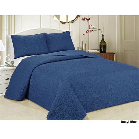 Oversized 3 Piece Bedspread Set With Geometric Pattern Royal Blue Color