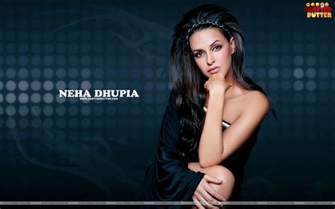 Neha Dhupia Wallpapers Top Free Neha Dhupia Backgrounds Wallpaperaccess