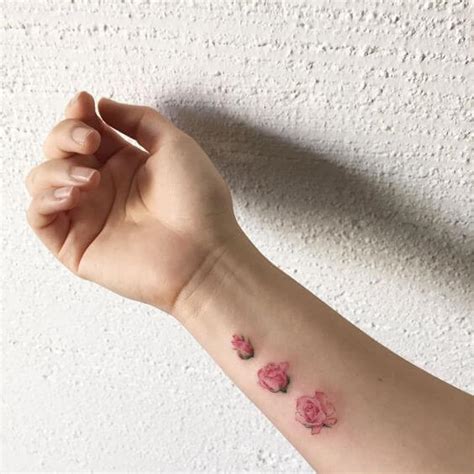 45 Delicate Minimalist Tattoo Ideas In 2021 Trending Tattoo