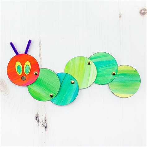 How To Make An Easy And Fun Wiggling Caterpillar Craft Caterpillar