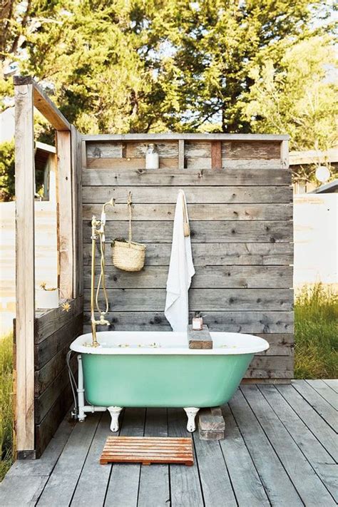 Outdoor Summer Shower And Bathtub Design Ideas