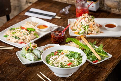 We'll walk you through great brands, tasty ways to use meat substitutes, and tips on how to cook plant based sausage, patties, ground meat, and pulled pork! Pho Launches Award-Winning Plant Based "Meat" Brand, THIS ...