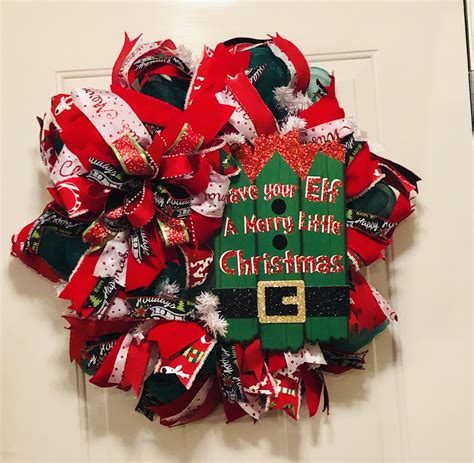 Pin By Trasey Lamotte On Wreaths Bows And Etc By Trasey Lamotte Christmas Wreaths Holiday