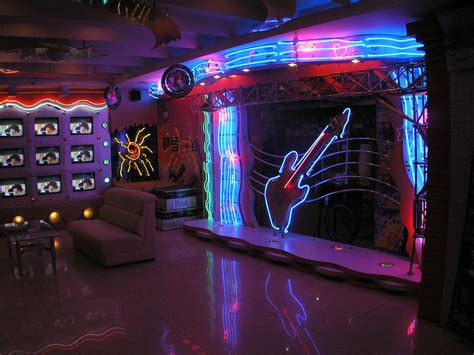 Get Karaoke Bar With Private Rooms Pictures