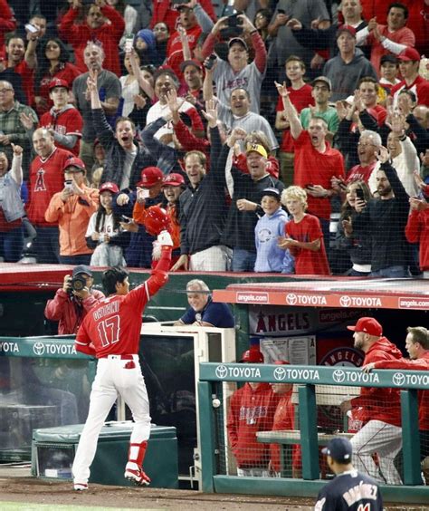 Baseball Angels Ohtani Hits 1st Mlb Home Run In 1st Home At Bat