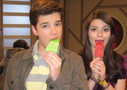 Nathan Rocks Such A Hotty Nathan Kress Photo 15631602 Fanpop