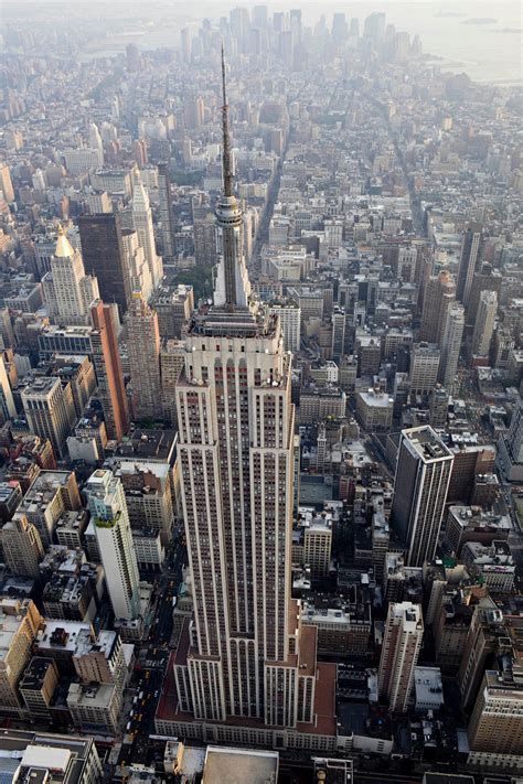 The official guide, new york, ny. Past, Present, Future.: New York City from Above