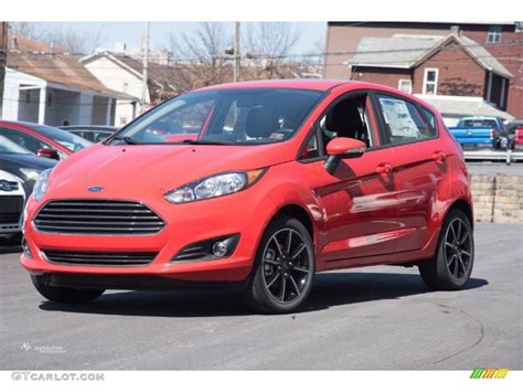 2015 Race Red Ford Fiesta Se Hatchback 102308273 Photo 10 Gtcarlot