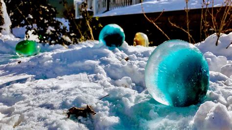 Winter Bling Pour Colored Water Into Balloons Freeze Em Peel Em