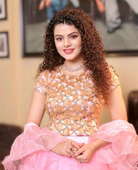 Palak Muchhal Image Images Pic Best Songs Songs List Wiki Hot Picture Education Age