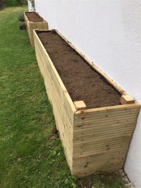 Without measuring the bricks at this point, i'd say they when it comes to the height of the raised bed, i'd like it to be roughly knee height; Pin on potty