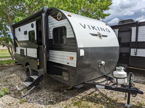 Sold 2018 Forest River Viking 17 Fq