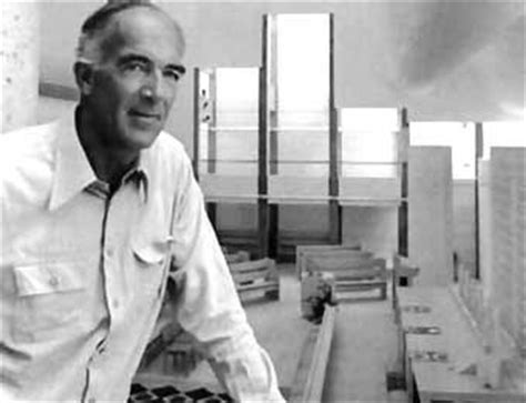 Utzon planned the interior vaults after being inspired by banks of clouds. Jorn Utzon - EcuRed