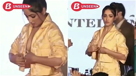 Bollywood Actress Accidental Nipple Slip Youtube