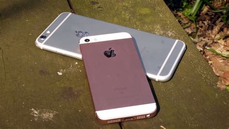 Iphone Se 2 Could Be Followed By A Larger Sibling With Both Out In