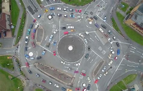 Could You Figure Out The ‘worlds Most Confusing Roundabout