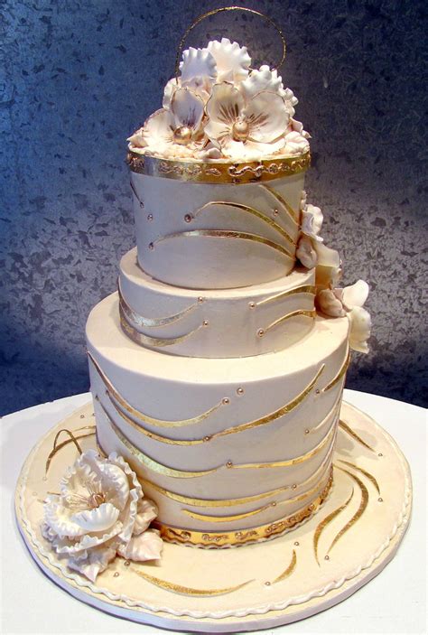 Gold And White Bling Tiered Cake With 24 Kt Gold Application Flickr