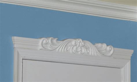 Easy Peel And Stick Crown Molding Kits Stick Crown Peel And Stick
