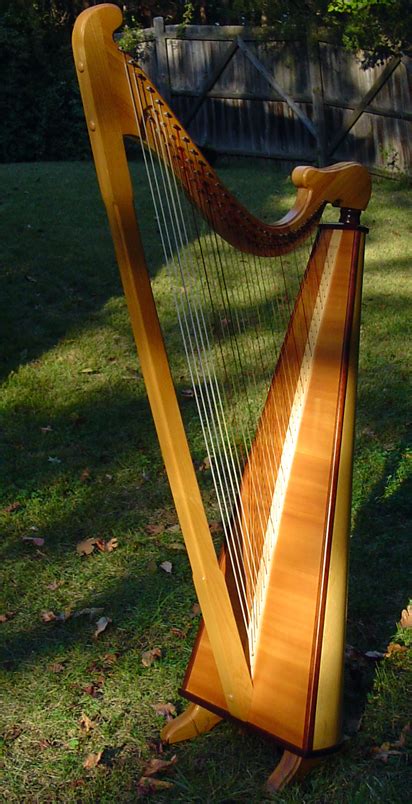 The Welsh Triple Harp Page