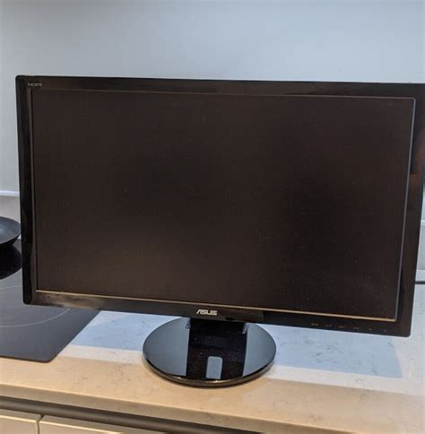 Asus Ve247h Monitor 236 Inch Fhd 1920x1080 In Highgate London