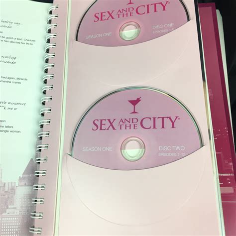 Sex And The City Complete Series 20 Disc Dvd Set In Pink Velvet Case Hbo 2005 For Sale In Gig