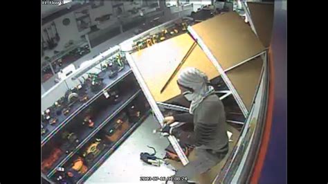Pawn Shop Burglary Caught On Camera