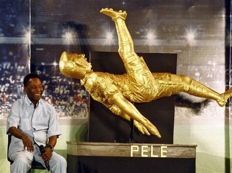 Kolkata Welcomes Brazilian Football Legend Pele Football Photos Hindustan Times