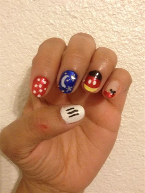 Mickey Mouse Nails Mickey Mouse Nails Disney Nails Disney Magic Nail Ideas Beauty Disney