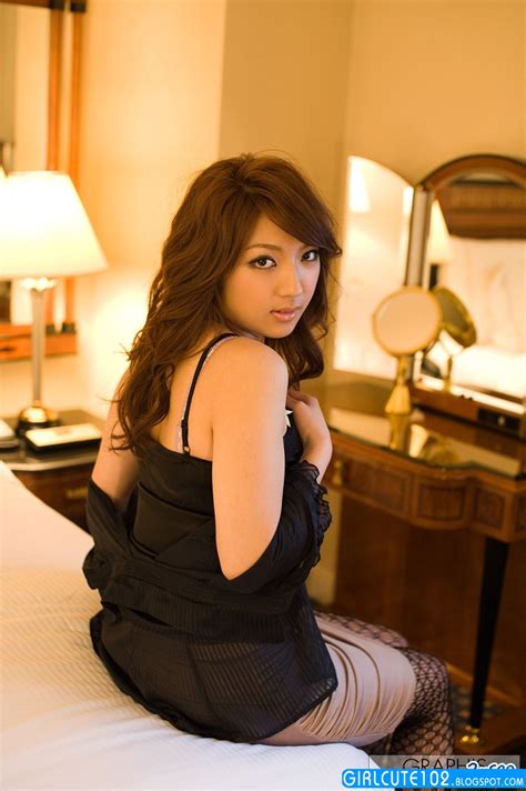 Sexy Japanese Model Shiori Kamisaki The Most Beautiful