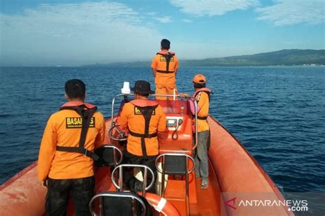 Sekitar perairan pulau bokori, kecamatan soropia, kabupaten konawe,. Empat penumpang kapal terbakar di Perairan Bokori belum ...