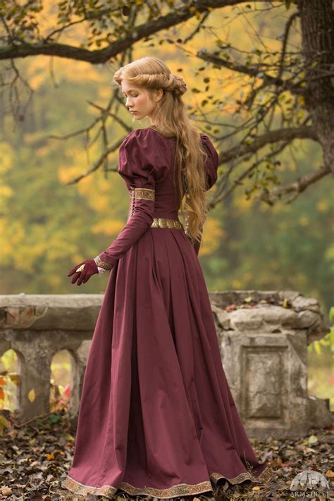 “princess In Exile” Dress Ropa Medieval Vestidos De Fantasía