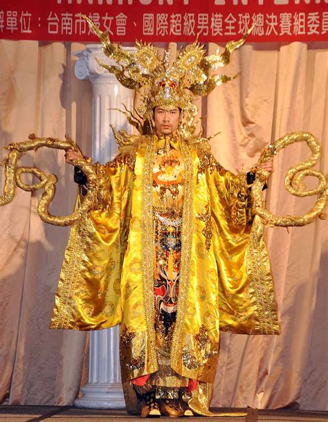 Most Beautiful National Costumes From Male Pageant