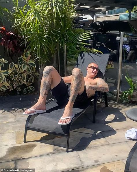 AFL Star Dustin Martin Looks VERY Different As He Goes Shirtless In Instagram Photo PHP BB WEB