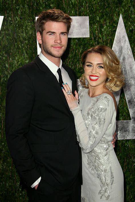Miley cyrus and liam hemsworth got married on sunday. Liam Hemsworth & Miley Cyrus Engaged Again: It's Official ...