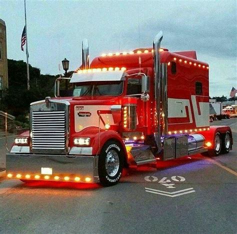 Semitrckn — Kenworth Custom W900l Light Show Big Rig Trucks Big